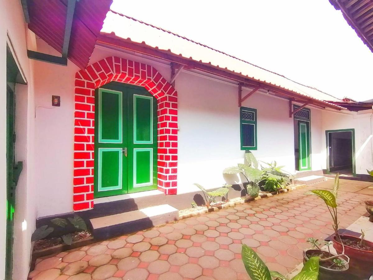 Reddoorz Syariah @ Ndalem Kembang Sore ยอกยาการ์ตา ภายนอก รูปภาพ